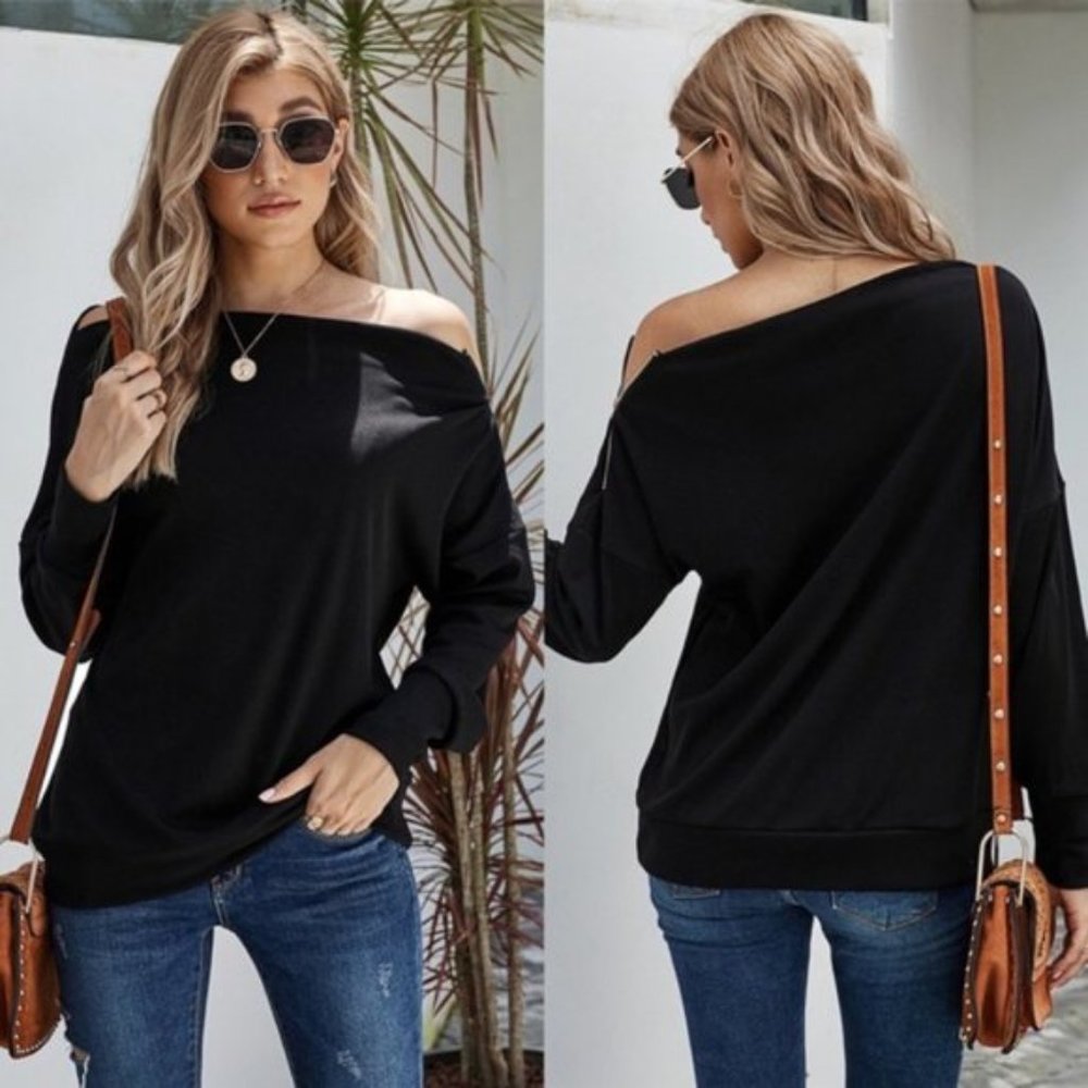 NWT: Black Knit Top with Zipper Detail at Shoulder - Picture 2 of 3